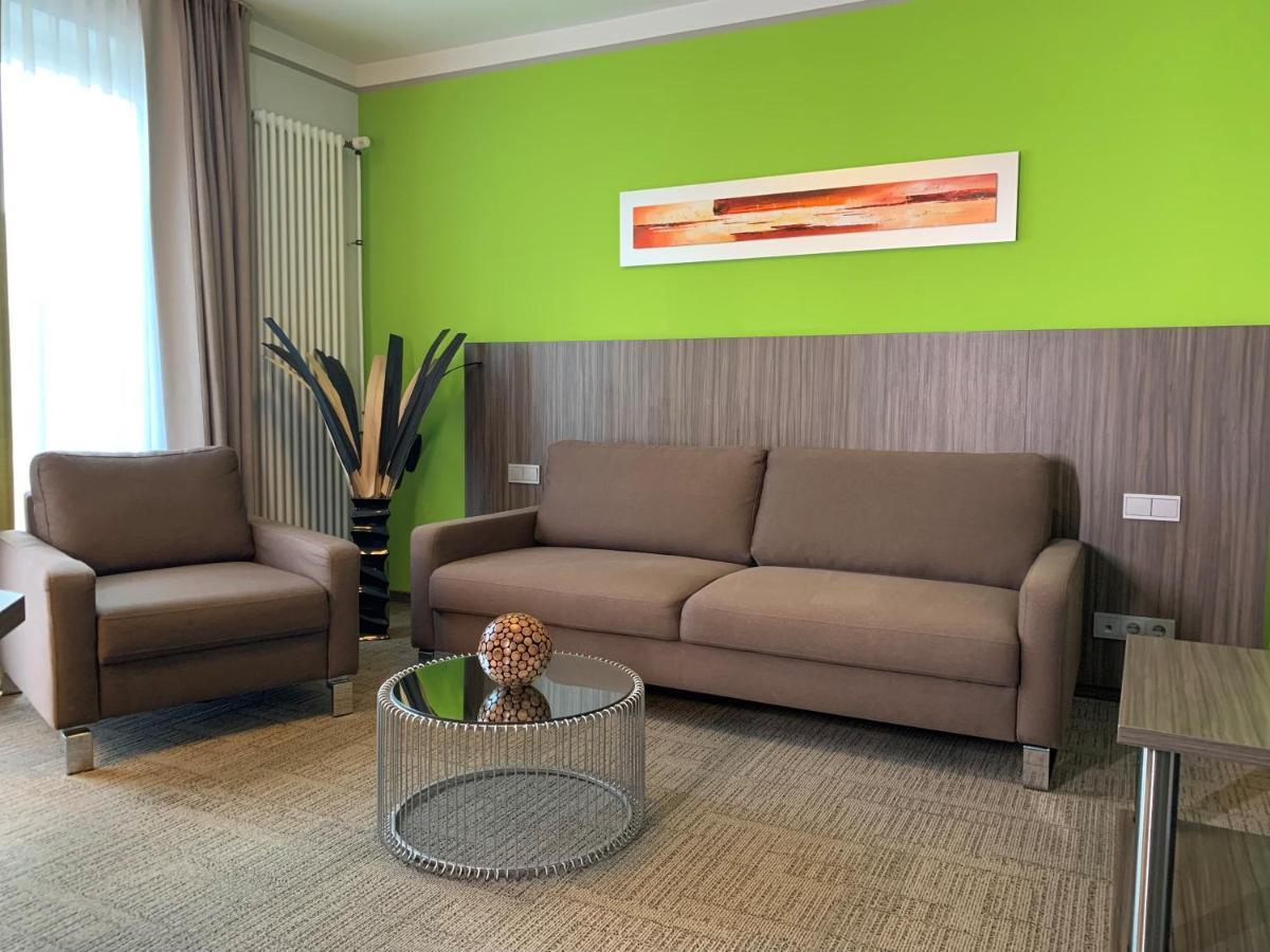 Hotel Ambiente Walldorf Walldorf  Dış mekan fotoğraf
