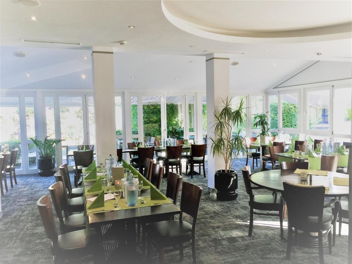 Hotel Ambiente Walldorf Walldorf  Dış mekan fotoğraf