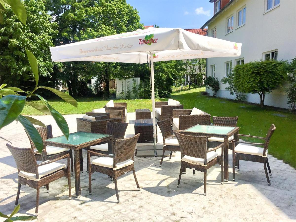 Hotel Ambiente Walldorf Walldorf  Dış mekan fotoğraf