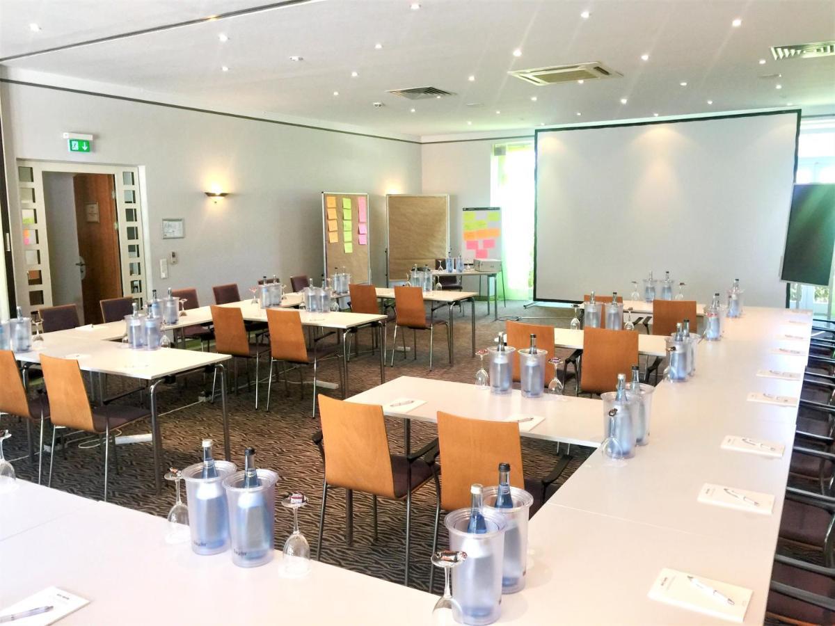 Hotel Ambiente Walldorf Walldorf  Dış mekan fotoğraf