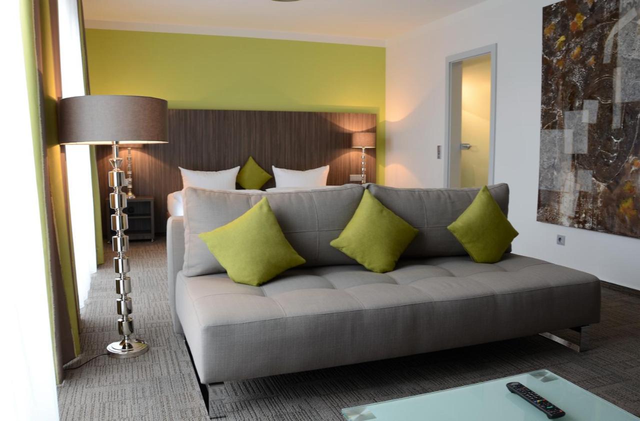 Hotel Ambiente Walldorf Walldorf  Dış mekan fotoğraf