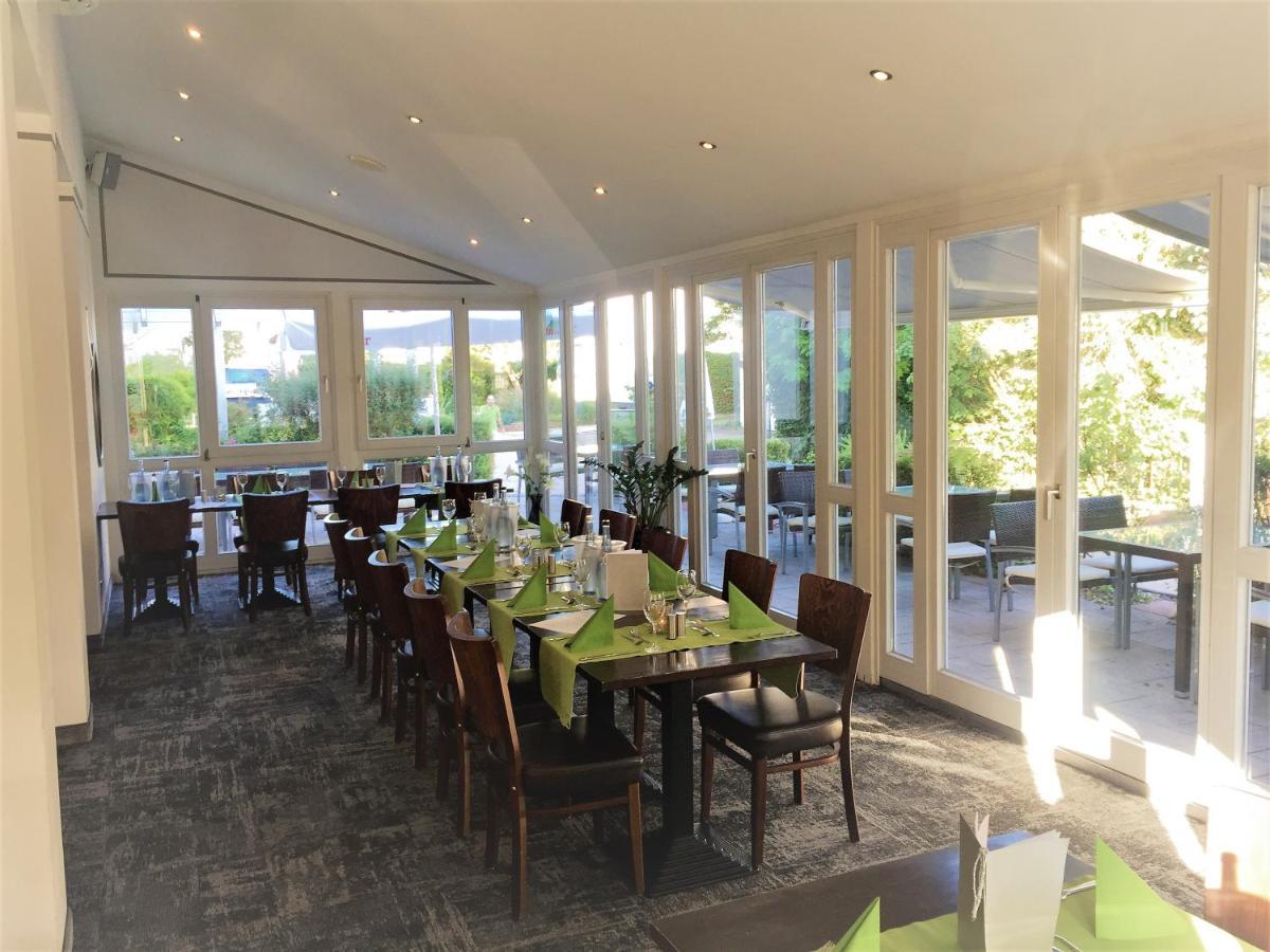 Hotel Ambiente Walldorf Walldorf  Dış mekan fotoğraf
